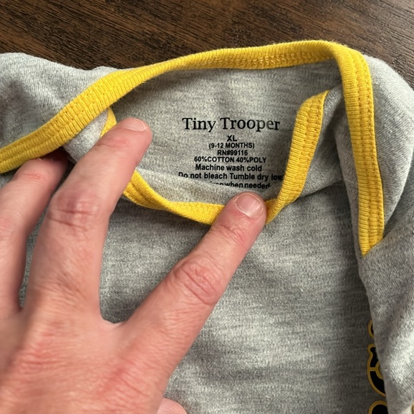 Set of 2 US Army onesies - Picture 7 of 7